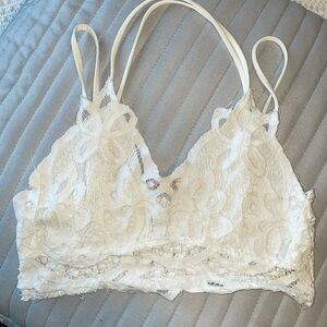 Bralette - lacy design